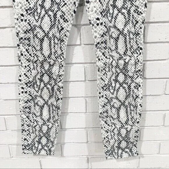 Good American Good Waist Skinny Jeans - Size‎ 16